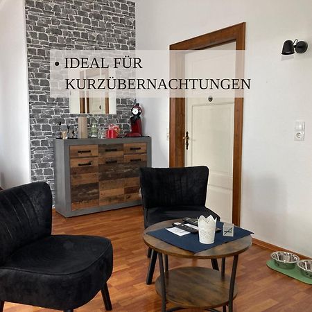Haus Krabbe Zimmer Ohne Kueche, Fuer 1-2 Personen, Doppelbett, Zentral Gelegen Zwischen Cuxhaven Und Bremerhaven, Hunde Kostenfrei Willkommen, Kostenfreier Parkplatz Wremen Exterior foto