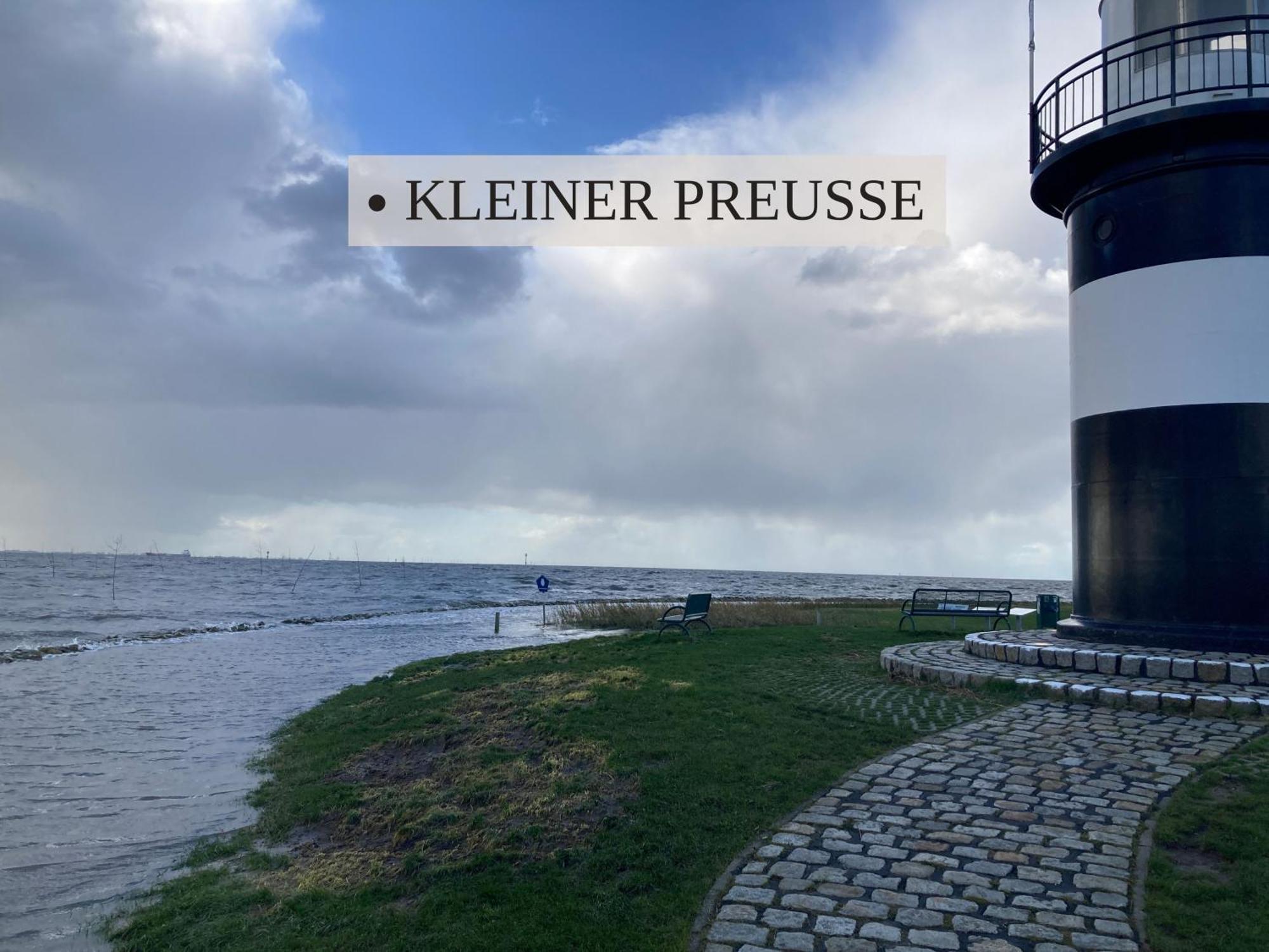 Haus Krabbe Zimmer Ohne Kueche, Fuer 1-2 Personen, Doppelbett, Zentral Gelegen Zwischen Cuxhaven Und Bremerhaven, Hunde Kostenfrei Willkommen, Kostenfreier Parkplatz Wremen Exterior foto